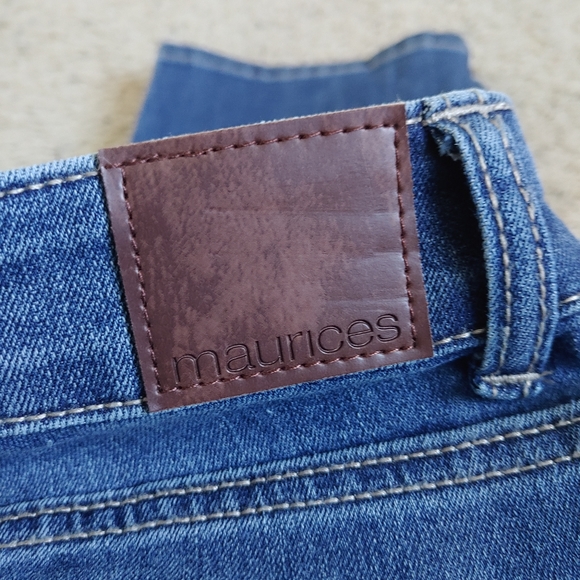 Maurices boot cut Jeans - Picture 6 of 8